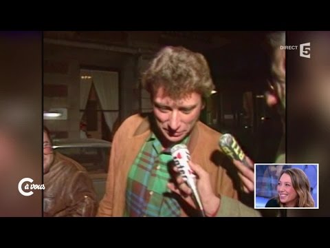 Laura Smet moved by an archive of Johnny Hallyday - C à vous - 20/11/2014