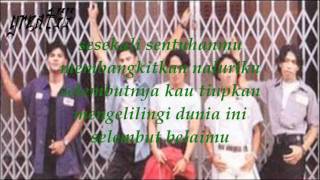 Download lagu ESPIRANZA - Selembut Belaimu (lirik) mp3