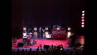 The White Stripes - This Protector / Offend In Every Way - Camden, NJ - 24 Nov 2003
