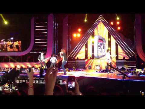 [Fancam] 121004 FTIsland - I Wish @ MCD Smile Thailand