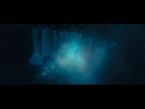 The Queen of The Monsters: Mothra Hatches from Her Cocoon!!!