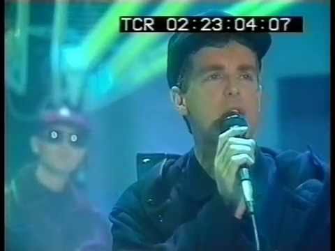 Video thumbnail for Rent [Top of the Pops - 1987/10/22]