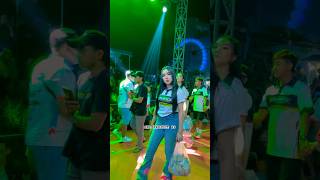 Download lagu MBAK FARA DAN ANDIN X SUMPEK GANK BATURETNO #dancer #karnaval #soundsystem #horeg #dj #remix #music mp3