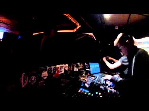 Bass Night Sessions @ Palác Akropolis, Stromeks & MC Dawe Trumpeteer, 27. 3. 2014