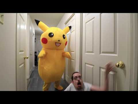 I'M BEING CHASED 🏃 - Ricky Berwick