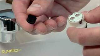 How to Replace a Washer in a Leaky Faucet (For Dummies)