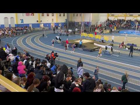 Girls 4x800 Heat 2 HOCO Winterfest 2024