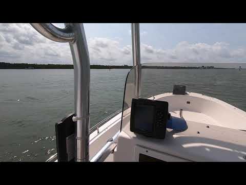 Sea Hunt Triton 172 video