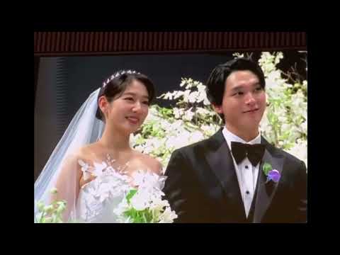 Crush and Kyung Soo sings Beautiful At Park Shin Hye & Choi Tae Joon Wedding!!