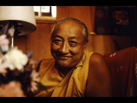 Brilliant Moon - Glimpses of HH Dilgo Khyentse Rinpoche ~ Rare Documentary