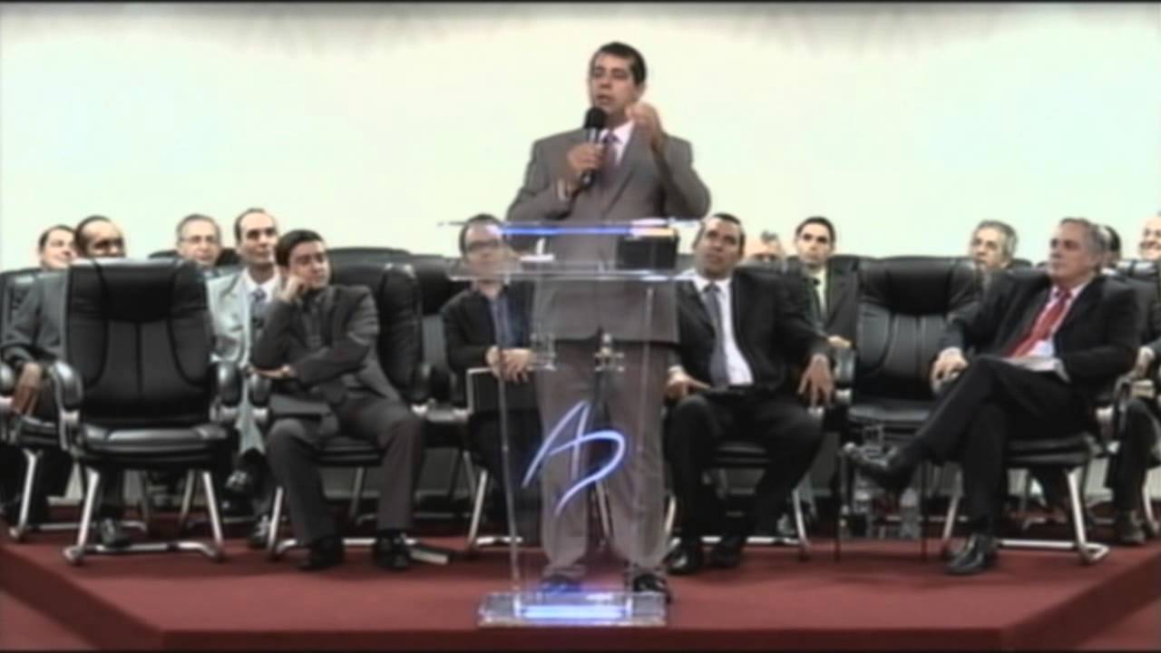 Quando uma testemunha de Jeová encontra um crente cheio de Deus...