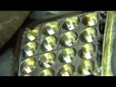 SQUARE PAVÉ - HOW TO SET 16 DIAMONDS IN 18KT WHITEGOLD - LUXIRA EXPORT