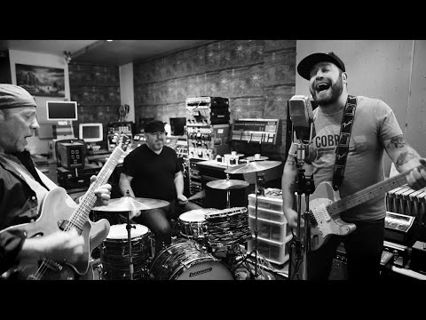MonkeyJunk - Time To Roll [official music video]