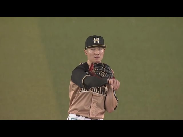 【2回裏】ファイターズ・西川が華麗なスライディングキャッチで魅せる!! 2020/8/11 M-F