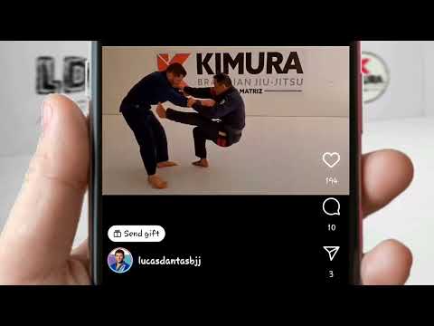 Studying and Practicing Techniques with my training partner in Kimura Matriz HQ