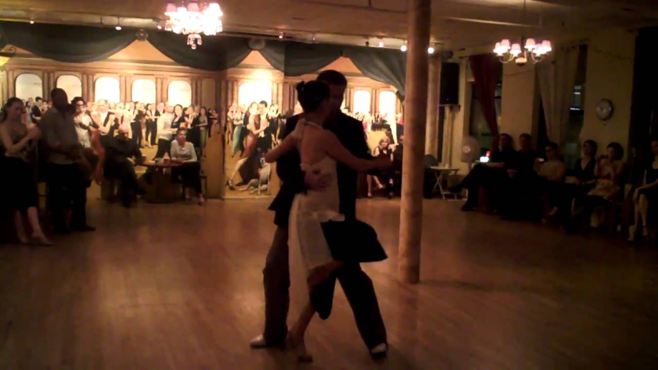 Video thumbnail for Mila Vigdorova & Damian Thompson:Argentine Tango @ Triangulo