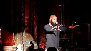 Louis York Perform "Clair Huxtable" Live in NYC