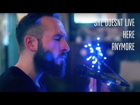 Mebo Renard - She Doesn't Live Here Anymore (Jay-Jay Johanson)