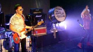 The Ting Tings - Impacilla Carpisung live at the Melkweg