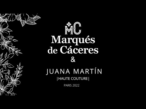 Desfile Juana Martín  y Marqués de Cáceres (París) 2022
