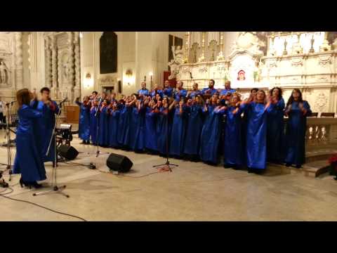 Concerto di Natale Coro Gospel 4 - Chiesa di Sant'Irene Lecce