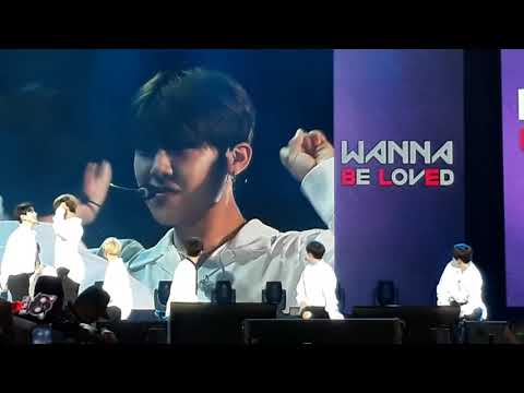 [FANCAM 190118] Wanna One in KL - Woojin & Seungwoon Eye Contact Fight