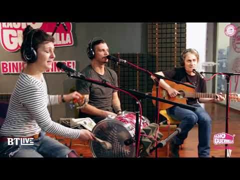 Ada Milea, Bobo Burlăcianu și Anca Hanu - 'Manea cu lanțuri' la BTLive @Guerrilive Radio Session