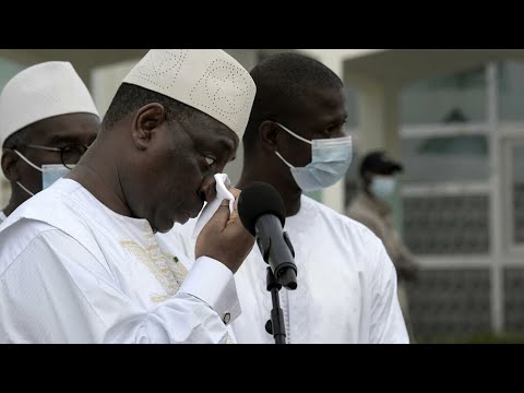 الرئيس السنغالي يعفي وزير الصحة من مهامه على خلفية مقتل 11 رضيعا في مستشفى حكومي • فرانس 24