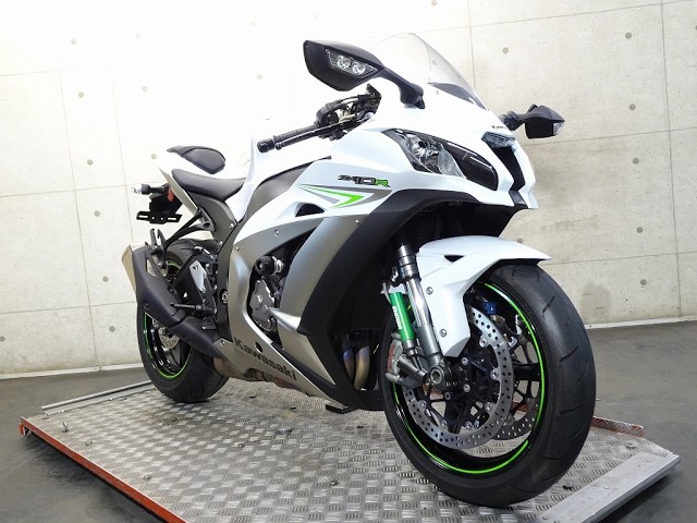 ZX-10R/カワサキ ZXT00S 2018年モデル 逆車 ヨーロッパ仕様 ETC車載器
