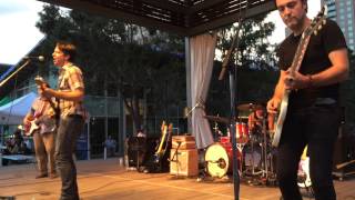 Ian Moore performs &quot;Satisfied&quot; at Discovery Green