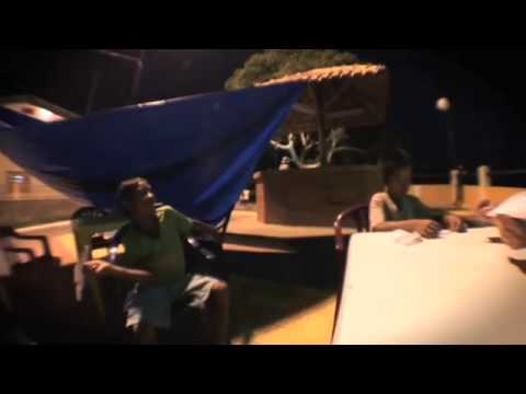 Madventures III - Amazonas - Paperilennokki