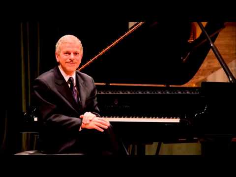 Tchaikovsky – Nutcraker Suite opus 71a performed by Amaral Vieira, piano (complete)