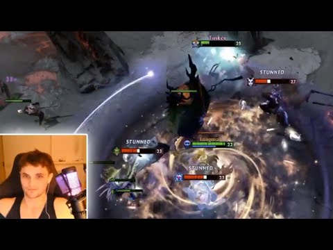 BSJ Watching an Enigma Blackhole That Saves The Game and Tinker