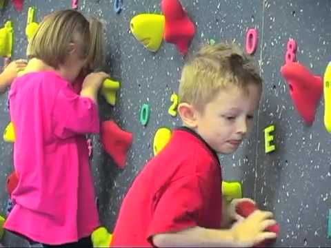 Indoor Safari Plank Walk video 4