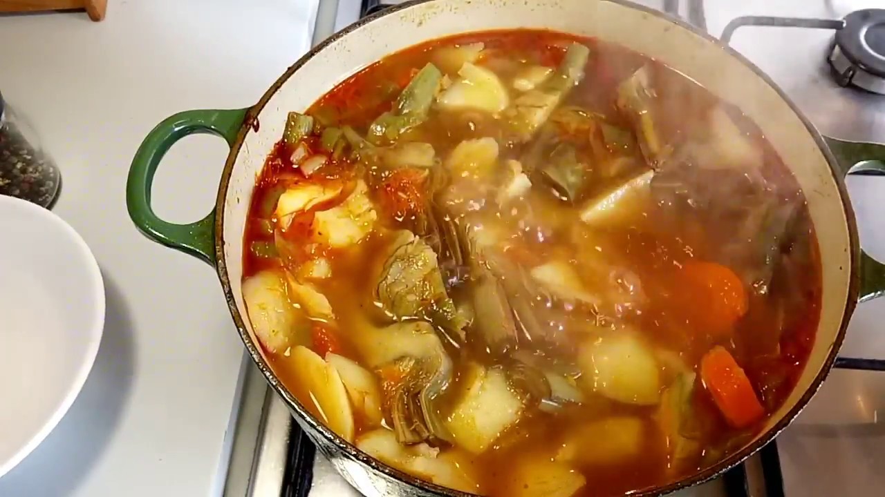Watch Estofado o Guiso de Patatas con Alcachofas(A mi manera) Now Estofado o Guiso de Patatas con Alcachofas(A mi manera)