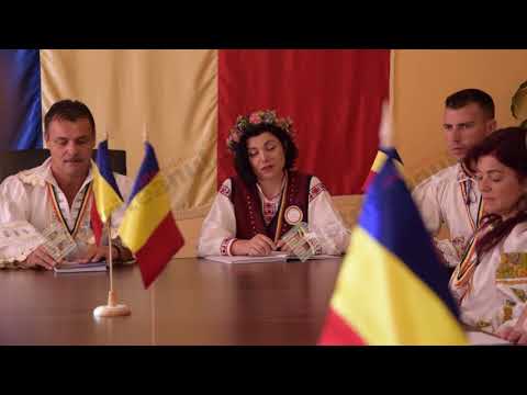 Functionarii primariei Livezile vor purta o luna costume traditionale, pentru centenar