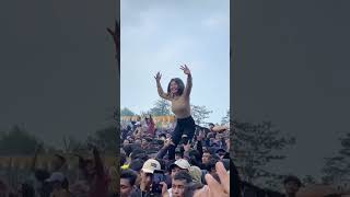 Download lagu TikTokers || Diyah Cb || Cewe Cb Emang Beda Kalau Goyang 😁 #shorts #tiktok #viral mp3