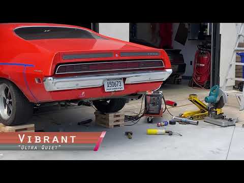 Flowmaster FlowFX / Cherry Bomb / Vibrant Ultra Quiet / Straight Pipe shootout on 351W Ford Torino