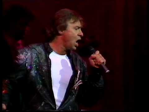 Jerry Williams - It Keeps Rainin' (Globen 1990)