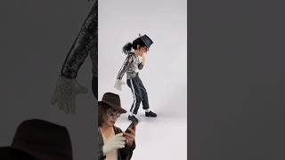 Michael's doll is a representation of Billie Jean🚶🏽‍♂️‍➡️#michaeljackton #moonwalk #michaeljackson