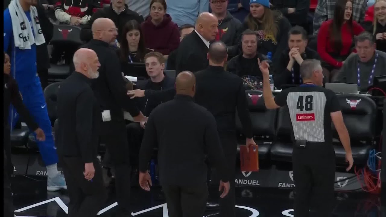 Jason Kidd is EJECTED by Scott Foster after not being granted his challenge request | NBA on ESPN