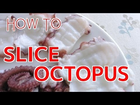 How to Slice Octopus (Nami-Giri) 【Sushi Chef Eye View】