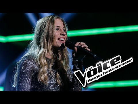 Mirjam Johanne Omdal - Not Too Young | The Voice Norge 2017 | Live show