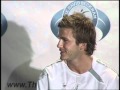 David Beckham Has a Conversation in Spanish!