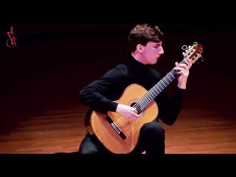 Andrzej Grygier plays La Catedral III Allegro Solemne by Agustín Barrios Mangoré