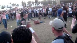 mosh pit break dance!.avi