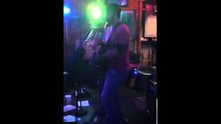 Jordan Grant Meredith & Summer Freeman "Pontoon" by Little Big Town