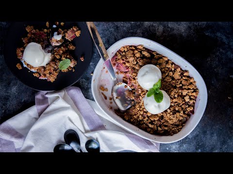 download lagu mp3 mp4 Keto Strawberry Rhubarb Crisp, download lagu Keto Strawberry Rhubarb Crisp gratis, unduh video klip Keto Strawberry Rhubarb Crisp