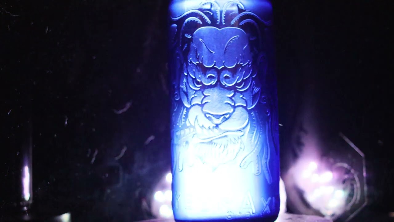Video: CyberAxe Custom Lion - Glass Art - Full Screen