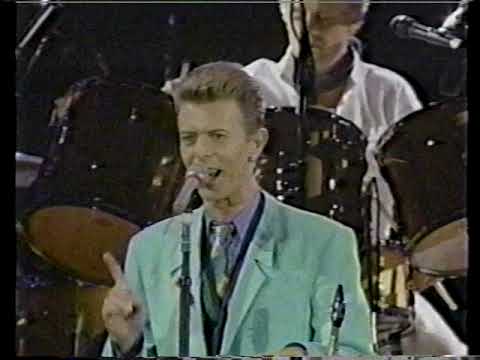 QUEEN, DAVID BOWIE - Live in London, UK 20/04/1992